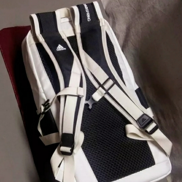 Adidas 20L BackPack (Grey/Black) - Picture 10 of 11